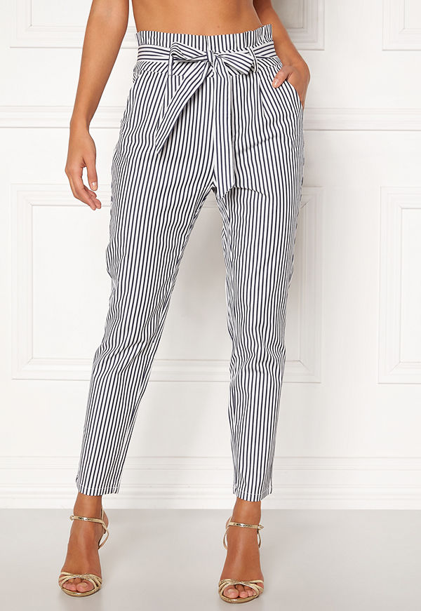 Vero Moda grå randiga byxor Eva Loose Paperbag Pants