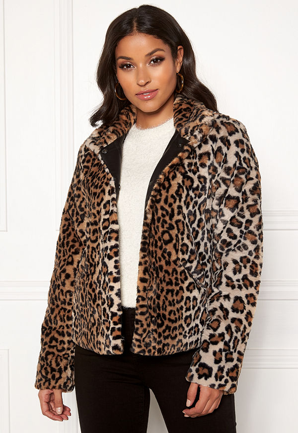 Only Vida Leo Faux Fur
