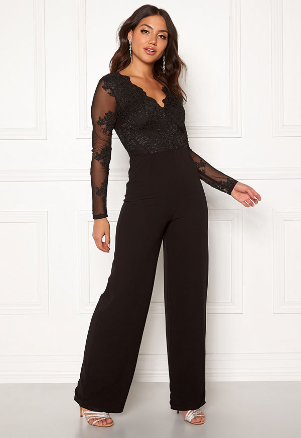 Moments New York Azalea Lace jumpsuit