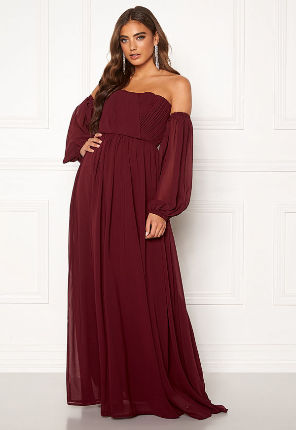Moments New York Liliane Pleated Gown Wine-red