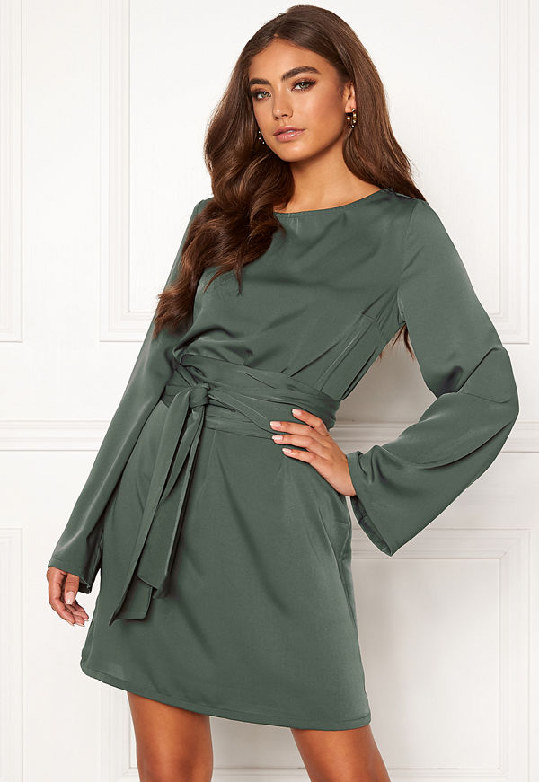 Moa Mattsson X Bubbleroom Wide tie dress