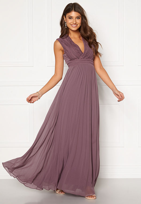 Moments New York Loana Crochet Gown Light lilac