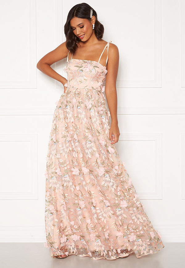 Moments New York Grace Floral Gown