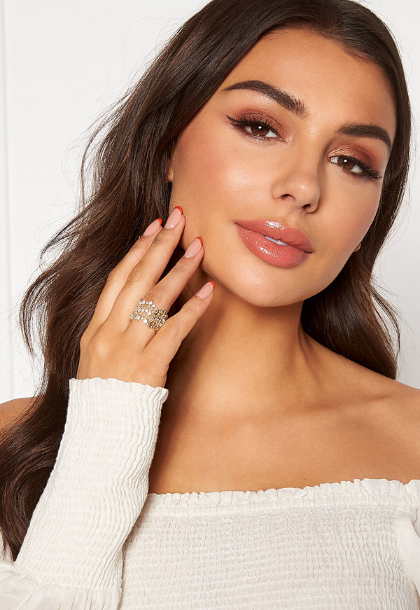 Lily and Rose Capella Ring