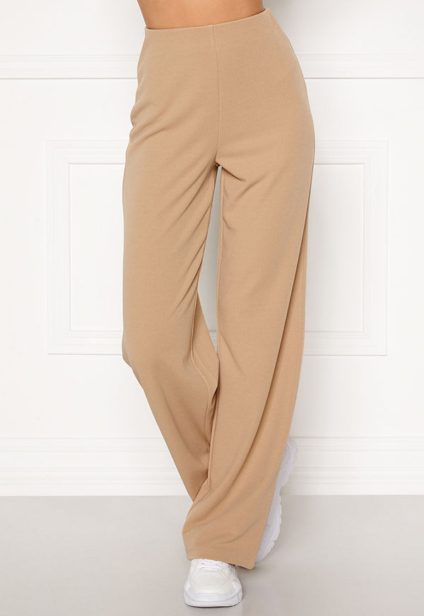 Bubbleroom beige byxor Petronella trousers