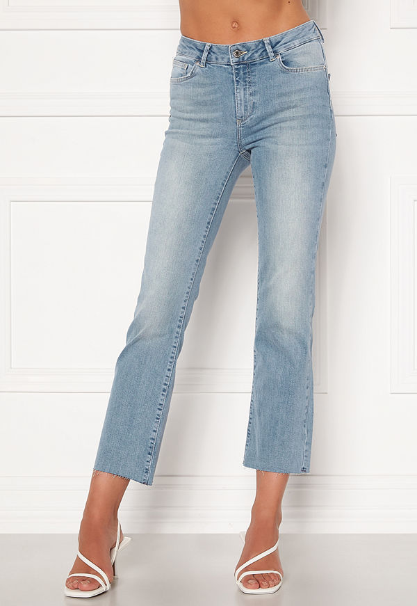 Vero Moda Sheila Kick Flare Jeans Light Blue Denim