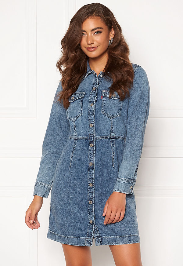 Levi's Ellie Denim Dress 0002 Passing Me By