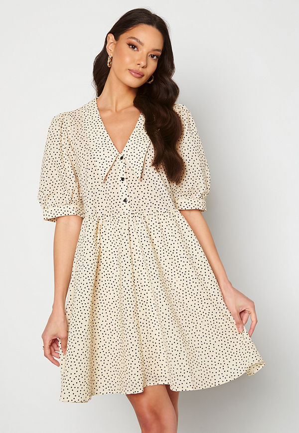 Object Nour 2/4 Dress Sandshell AOP Dot