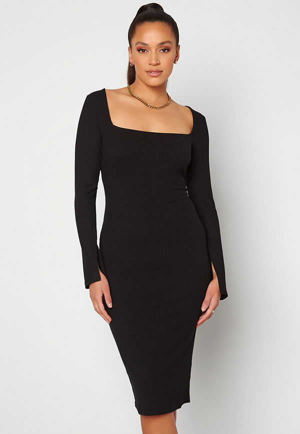Alexandra Nilsson X Bubbleroom Squareneck Midi Dress Black