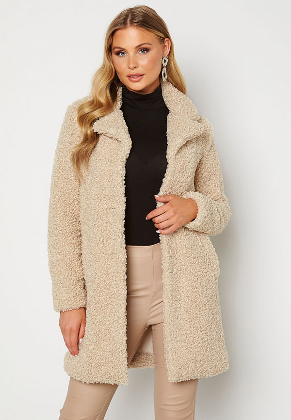 Happy Holly Nicole teddy coat Light beige