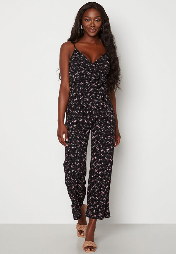 Sisters Point Gums Jumpsuit 001 Black/Flower