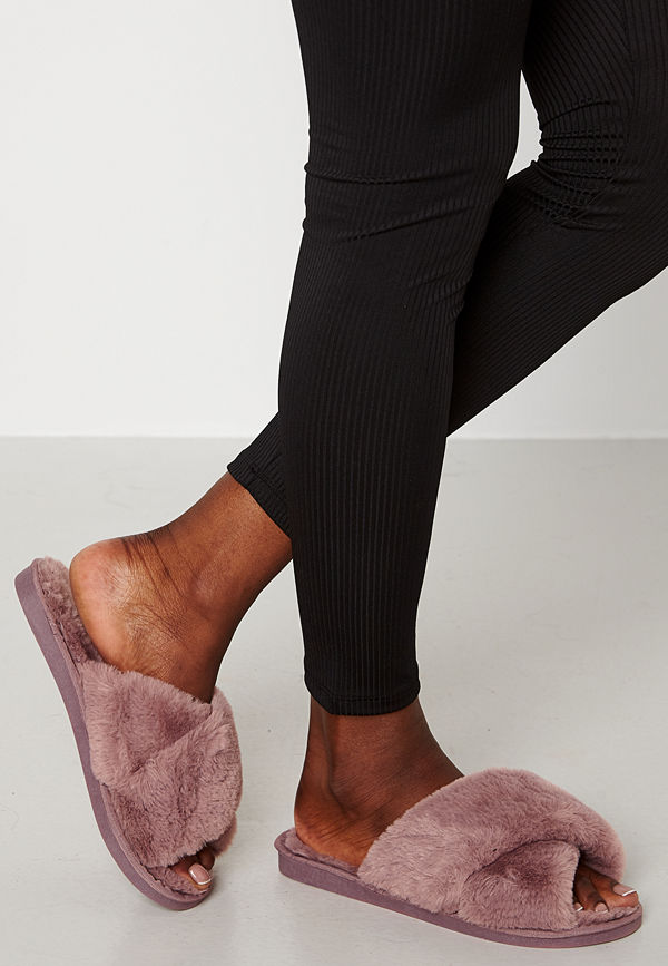 Bubbleroom Quinny fluffy slipper Dark dusty pink