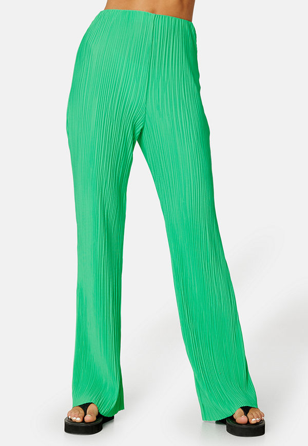 Bubbleroom gröna byxor Pleated Trousers Light green