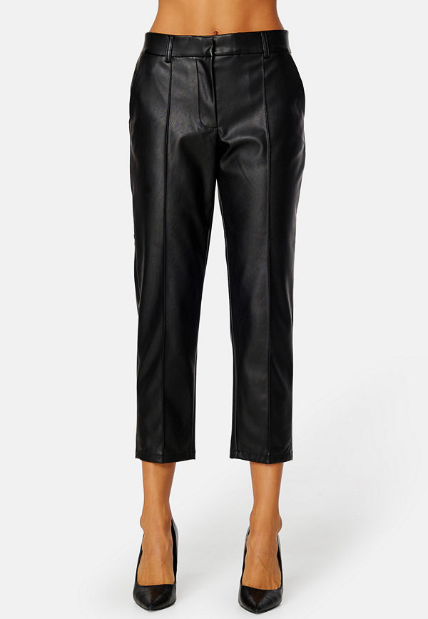 Vila svarta byxor Dagmar Cropped Coated Pants Black