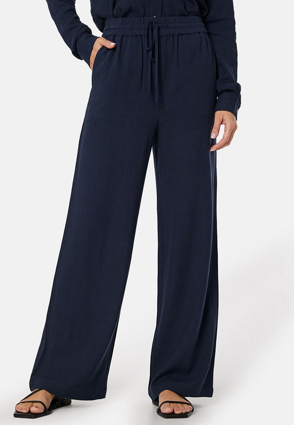 Selected Femme byxor Sflviva-Gulia HW Linen Pant Dark Sapphire