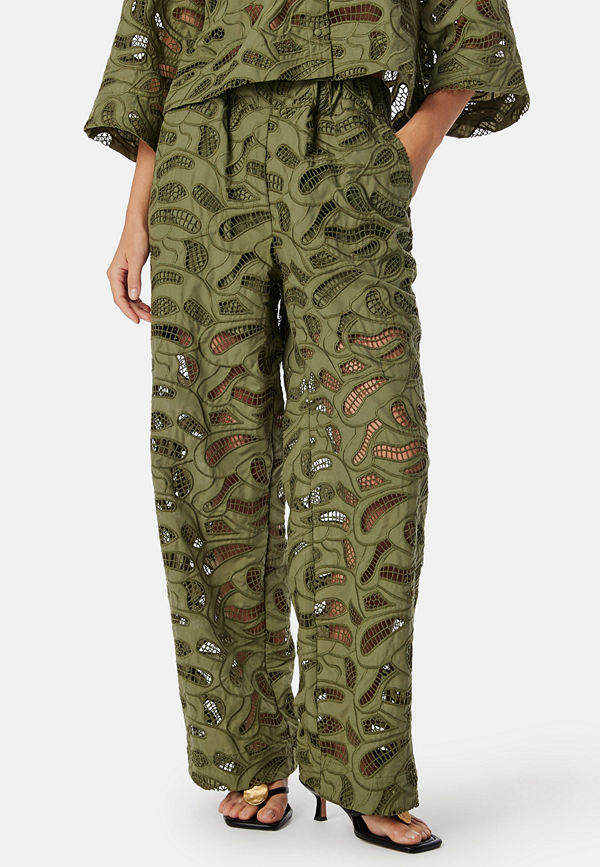 Selected Femme byxor Slfallia HW Broderi Pant Olive
