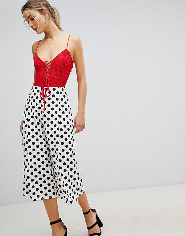 PrettyLittleThing Prickiga culotte-byxor