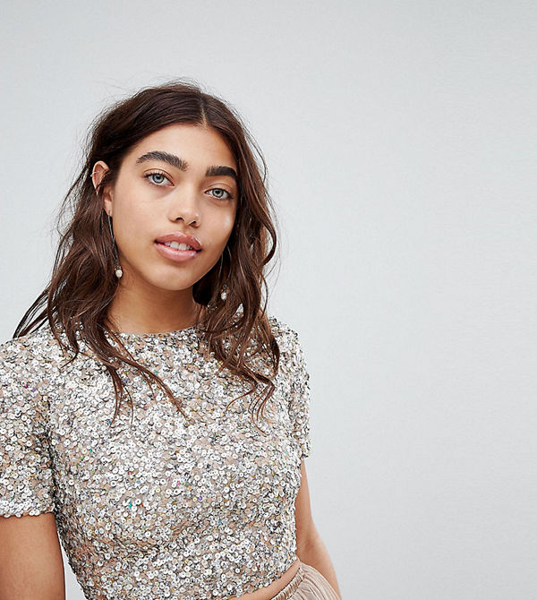 Lace & Beads Kort topp med utsmyckningar och öppen rygg