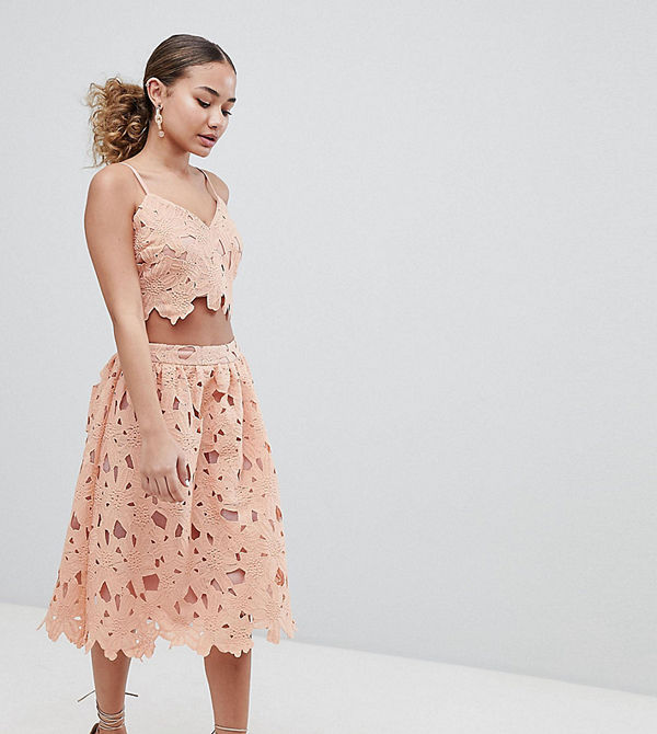 Boohoo Exclusive Midikjol i virkad spets