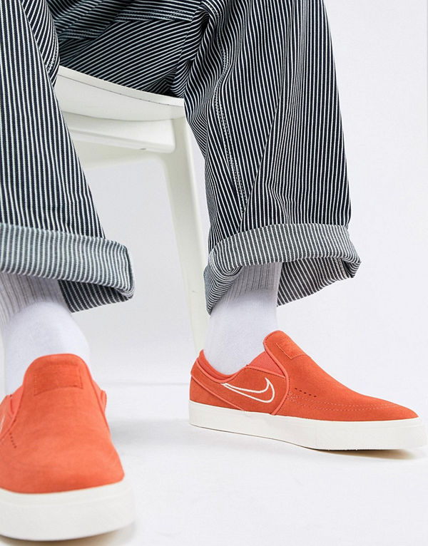 Nike Sb Zoom Stefan Janoski Slip On Trainers In Red 833564-800
