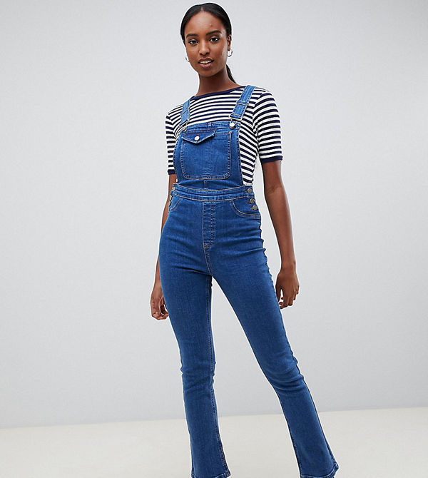 Asos Tall Mellanblå hängslebyxor i denim
