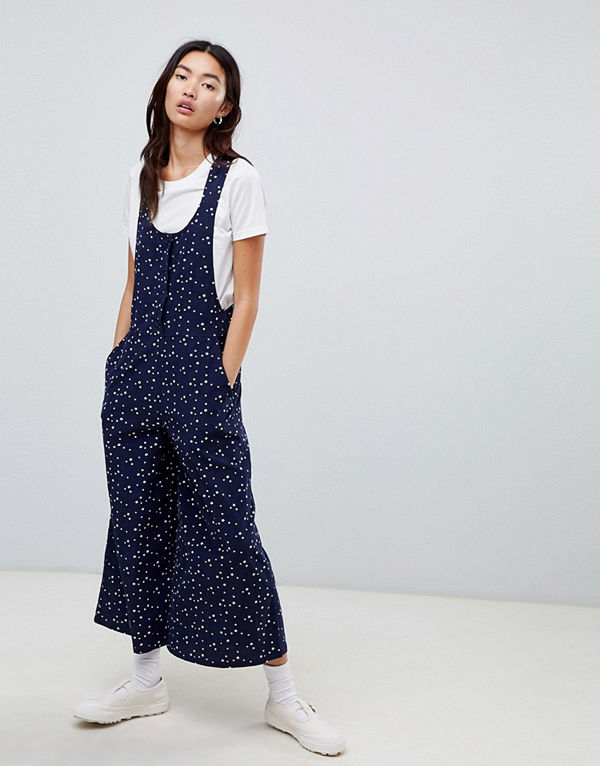 ASOS DESIGN Stjärnmönstrade hängselbyxor i manchester
