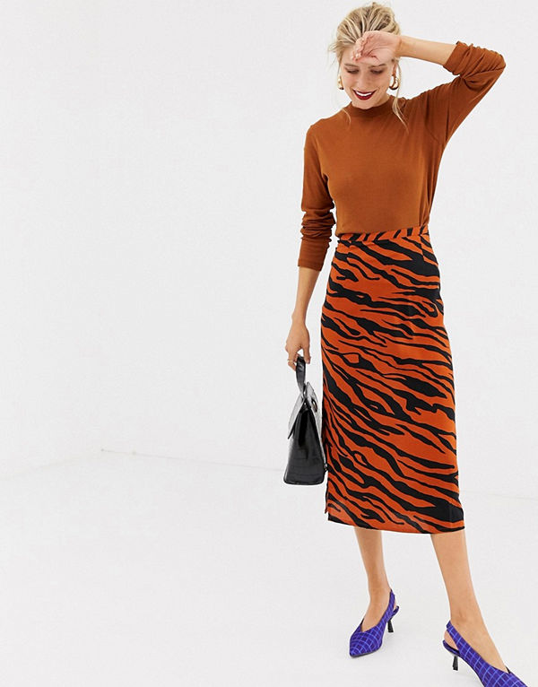 Stradivarius Orange