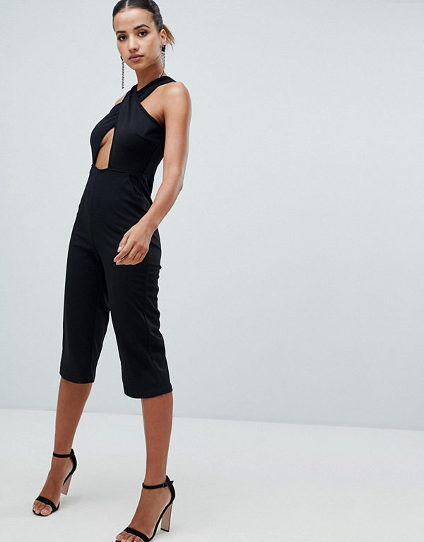 Ax Paris Jumpsuit med raka ben och korsande band på framsidan