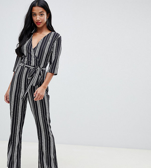 Parisian Petite Randig jumpsuit Svart