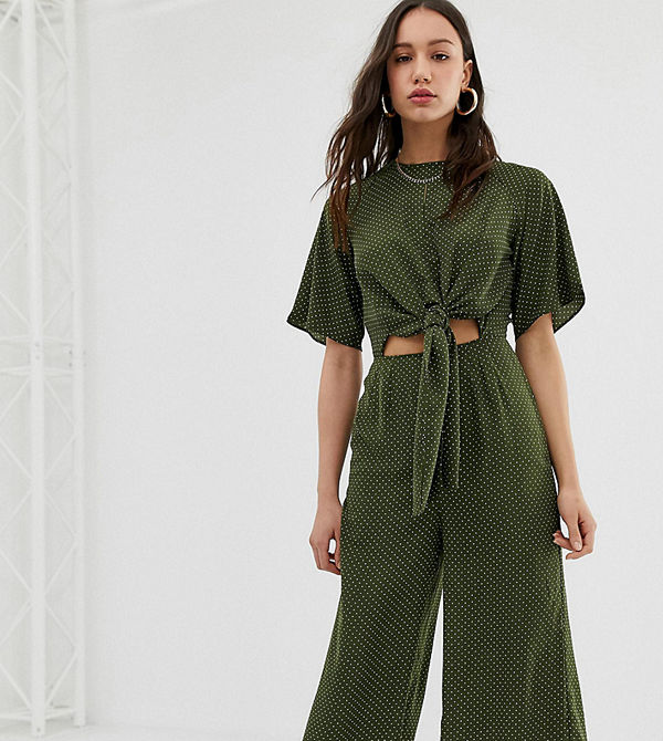 Glamorous Tall Prickig jumpsuit i avslappnad modell med knytband framtill Skogsgrön