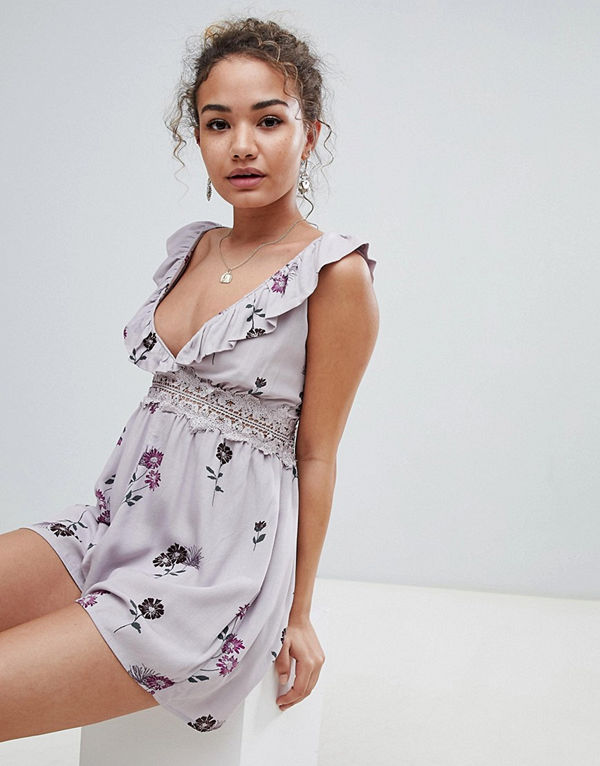 En Crème En Creme Blommig