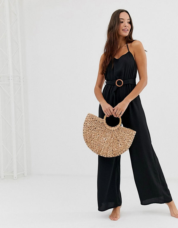 Fashion Union Coriander Svart strandjumpsuit