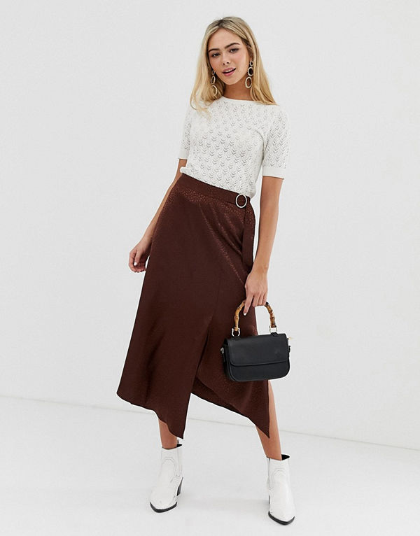 Miss Selfridge Chokladbrun midikjol i jacquard-tyg och omlottmodell