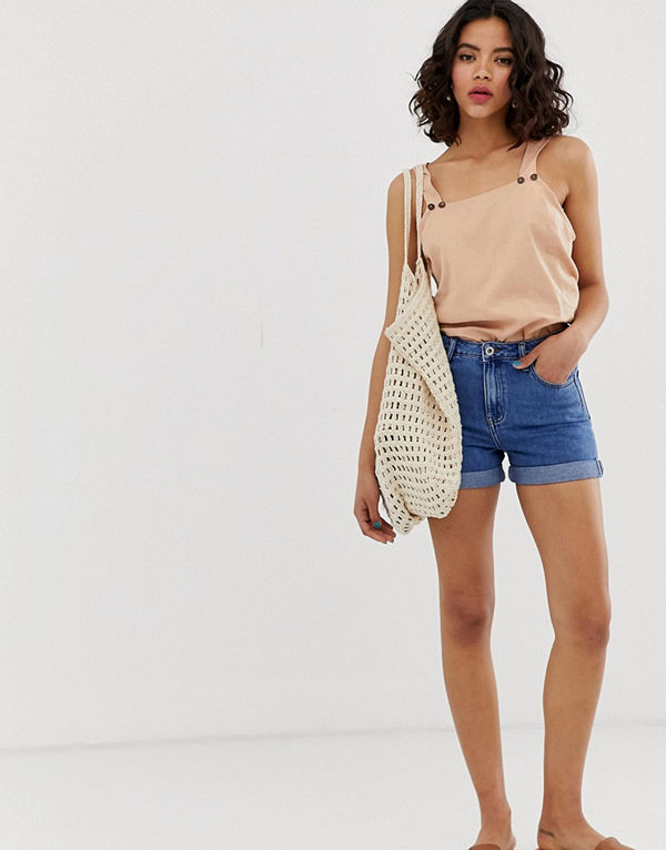 Warehouse Jeansshorts i mellanljus tvätt Mellanljus tvätt