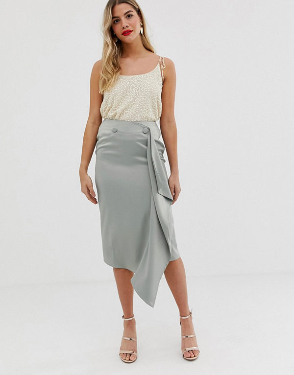 ASOS DESIGN Omlottkjol av satin med flera lager i midimodell Pastellblå