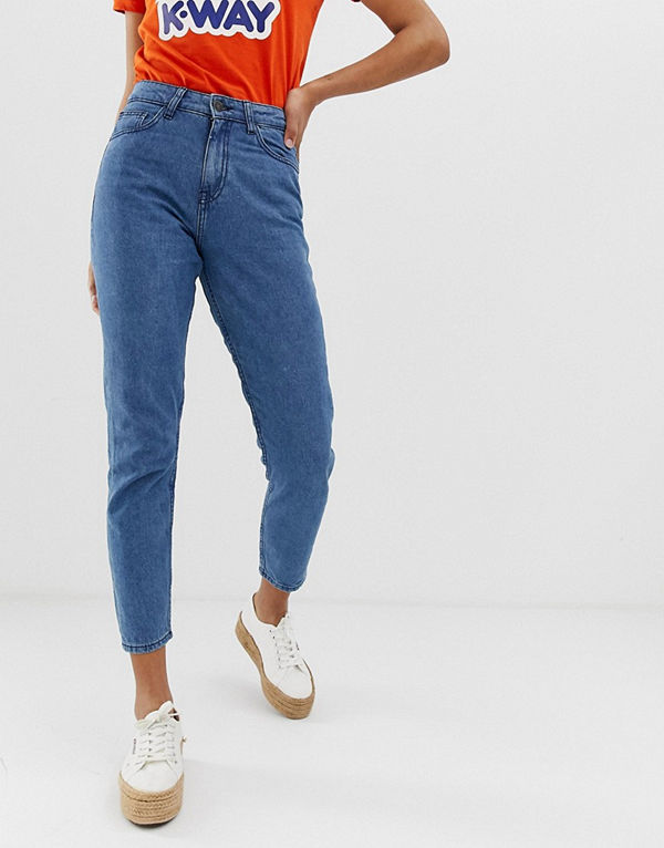 Noisy May Mamma jeans med grazer vrister