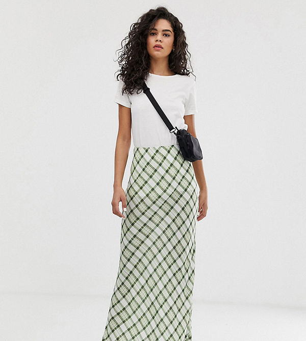 Asos Tall Rutig maxikjol med diagonal skärning Grönrutig