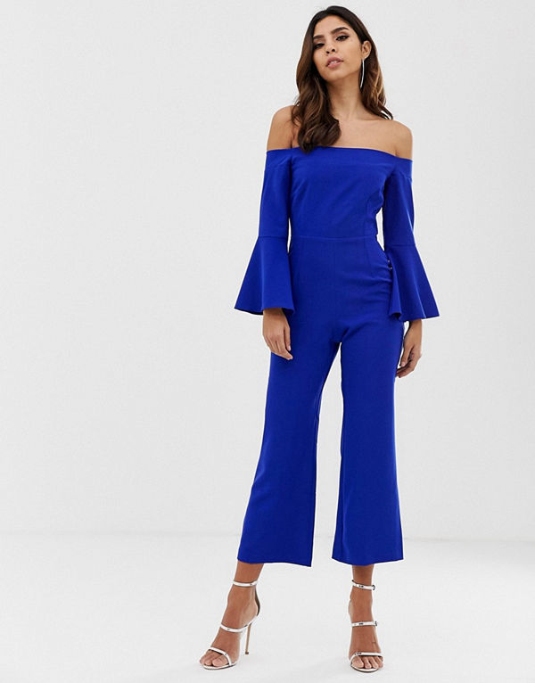 Vesper Jumpsuit med utsvängd ärm och bar axel Kobaltblå
