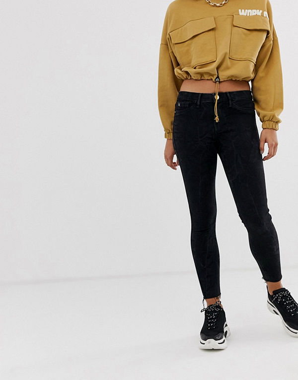 River Island Molly Skinny jeans med råskuren kant i tvättad svart Tvättad svart