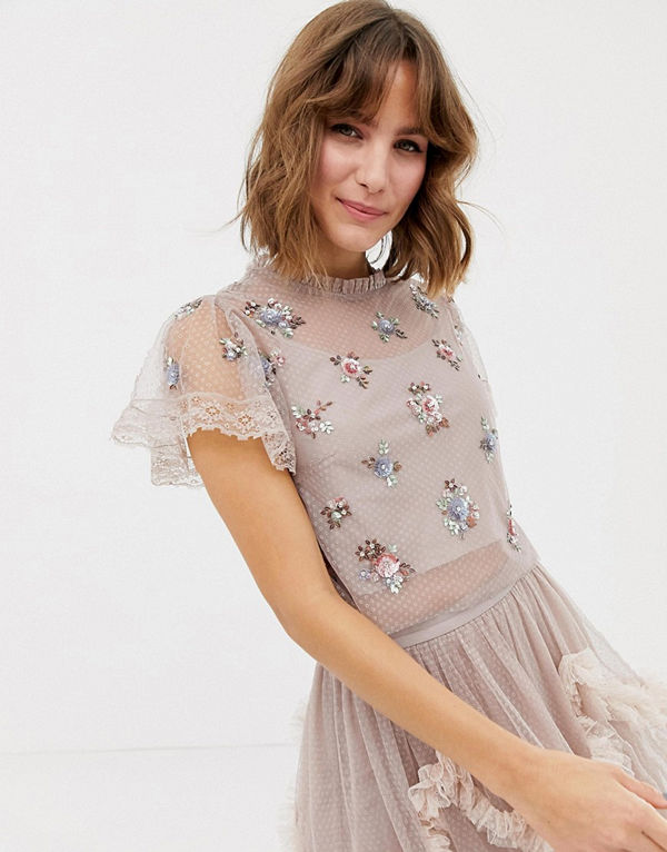 Needle & Thread Rosa beskuren topp med utsmyckningar Dusk rose