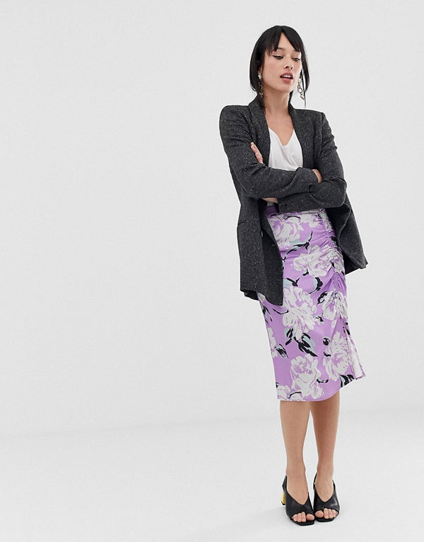 Gestuz Gwin Blommig midikjol med rynkad detalj Purple flower