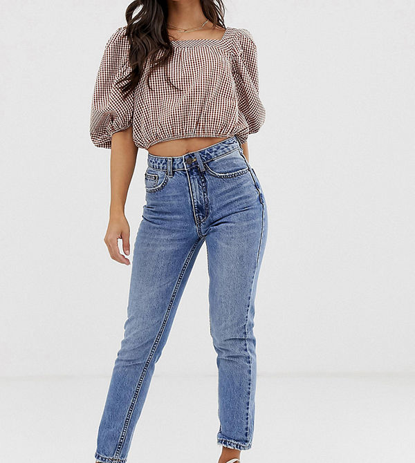 Vero Moda Petite Stentvättade mom-jeans med hög midja Mellanblå denim