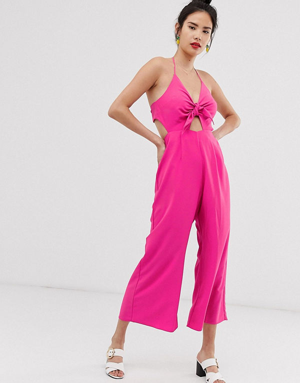 ASOS DESIGN Jumpsuit med halterneck och knut framtill Rosa