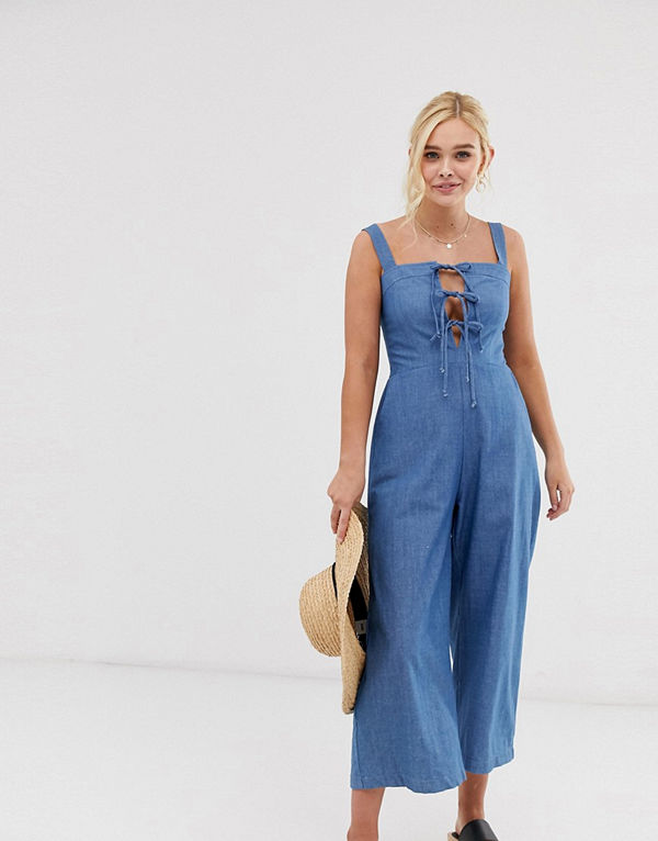 Gilli Jumpsuit med knytning framtill och culotte-ben Denim