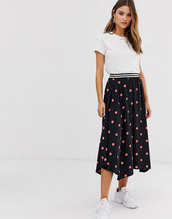River Island Prickig asymmetrisk kjol