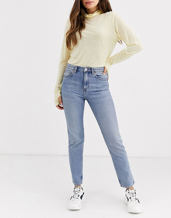 Weekday Seattle Mom jeans Dusty lgt 