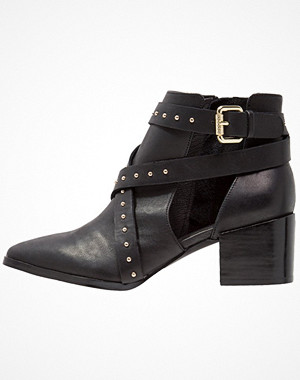 Ivyrevel Ankelboots black