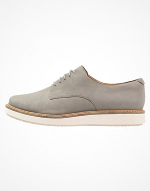 Clarks GLICK DARBY Snörskor sage