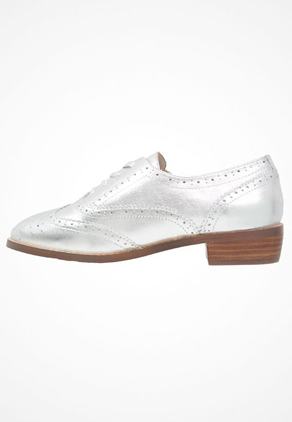 mint&berry Snörskor silver