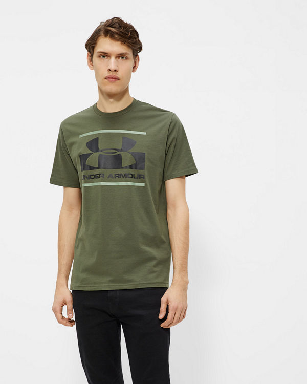 Under Armour Blocked Sportstyle LogoT-shirt
